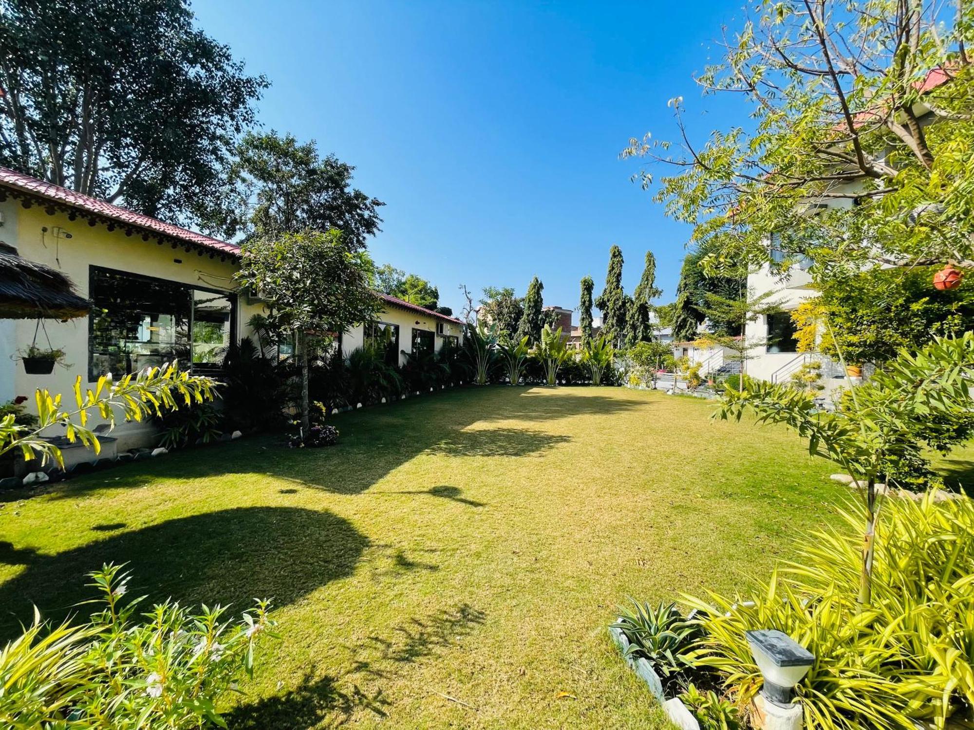 Dev Villa Resort Rajsamand Luaran gambar