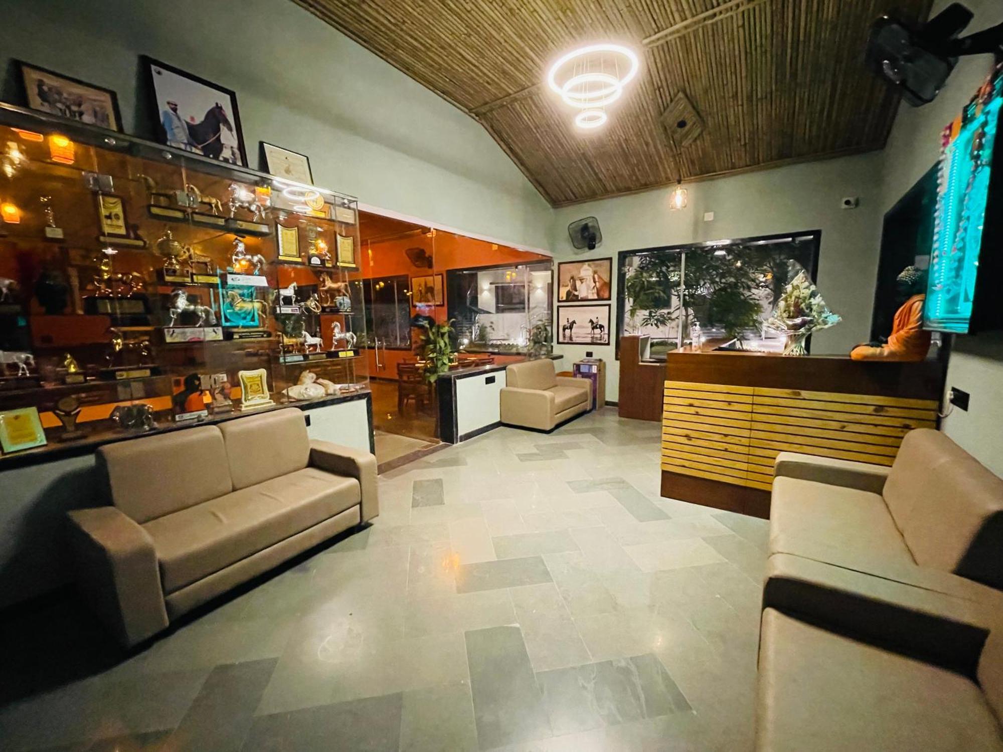 Dev Villa Resort Rajsamand Luaran gambar